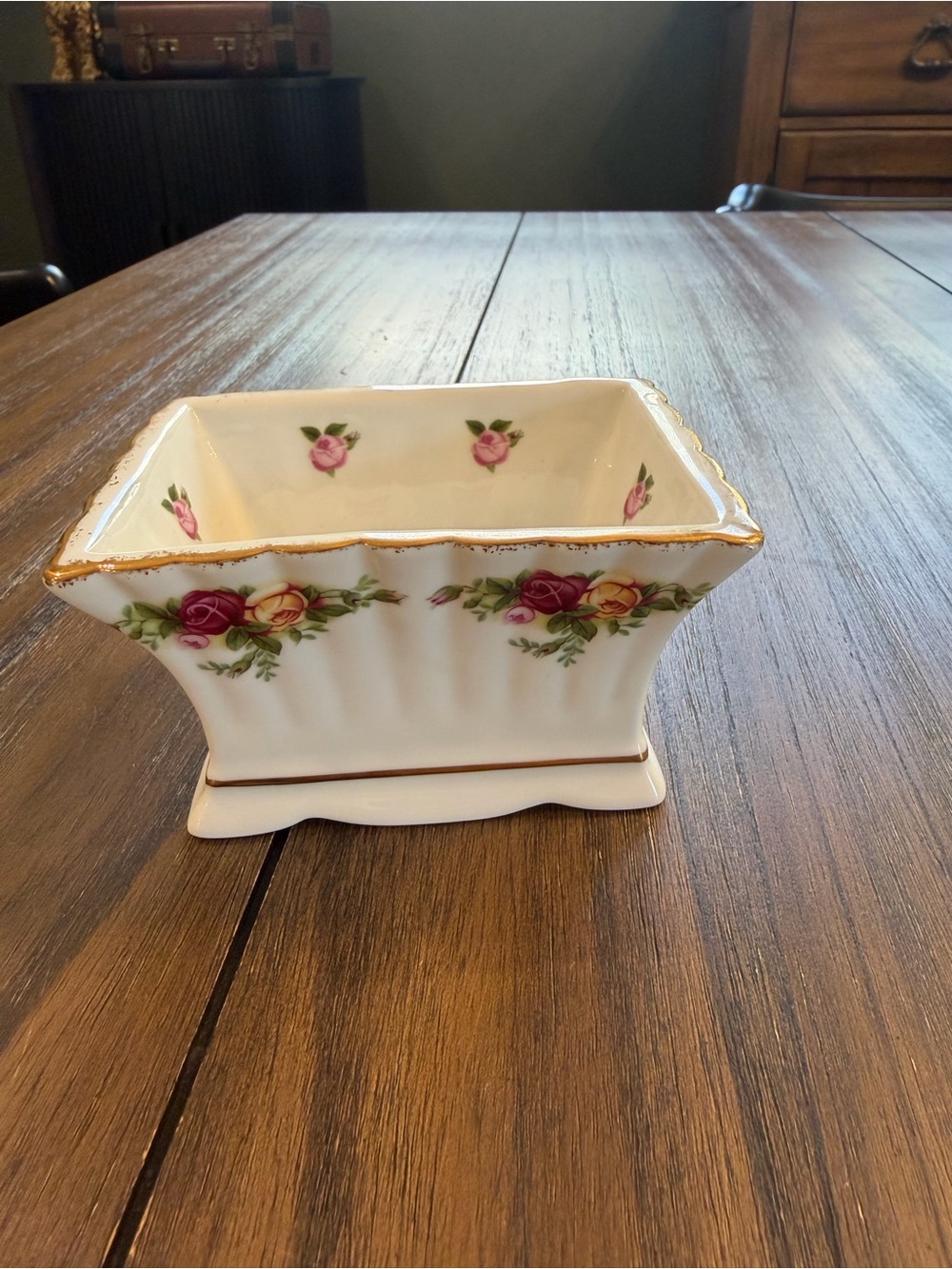 Royal Albert Old Country Roses Pink and Yellow Floral Sweetener packet holder